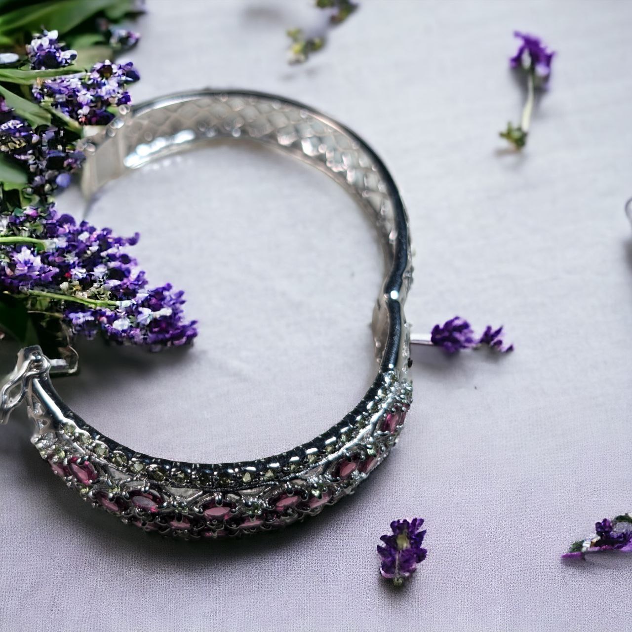 Exquisite Silver Bracelet with Raspberry Garnets and Pale Green Peridots