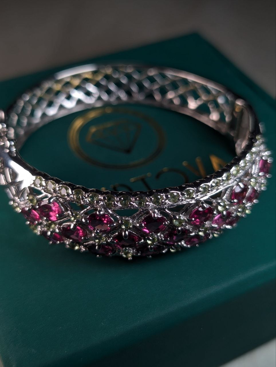 Exquisite Silver Bracelet with Raspberry Garnets and Pale Green Peridots