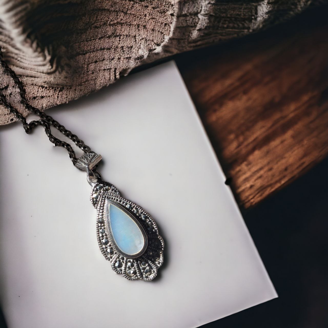 Incredible Vintage Silver Earring and Pendant Set with mother of pearl
